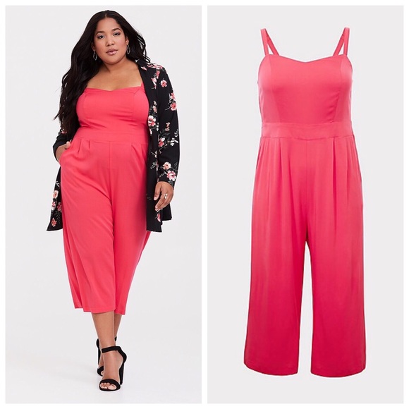 torrid Pants - ✨Sale✨Torrid Coral Challis Culotte Jumpsuit sz 4X